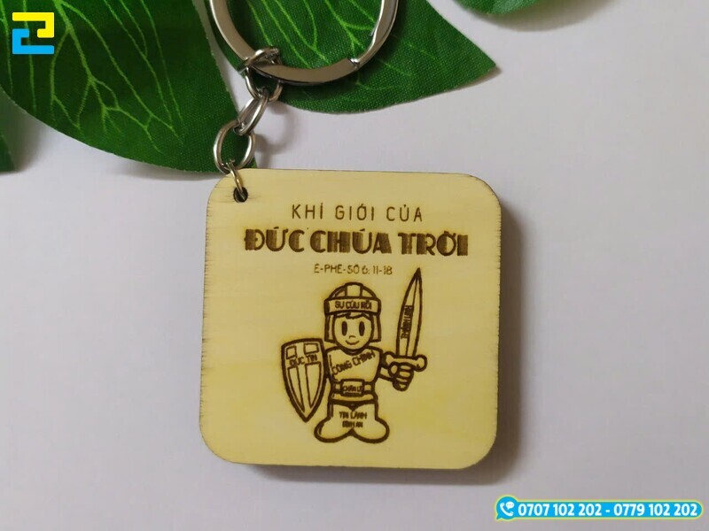 Mau Go Moc Khoa Qua Tang Khac Laser 1