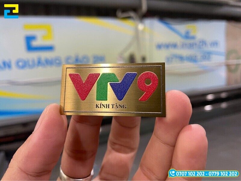 Mau Inox Moc Khoa Qua Tang In Logo 1