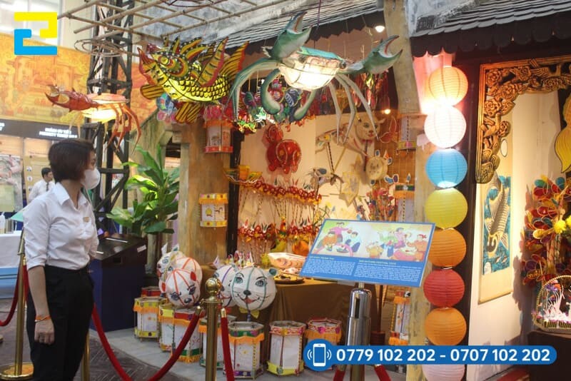 Y Nghia Trang Tri Trung Thu Van Phong