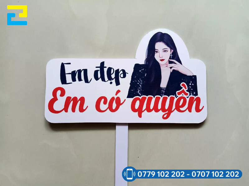 Hashtag Cam Tay 20 10 13