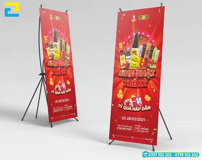 Standee Khuyen Mai 2