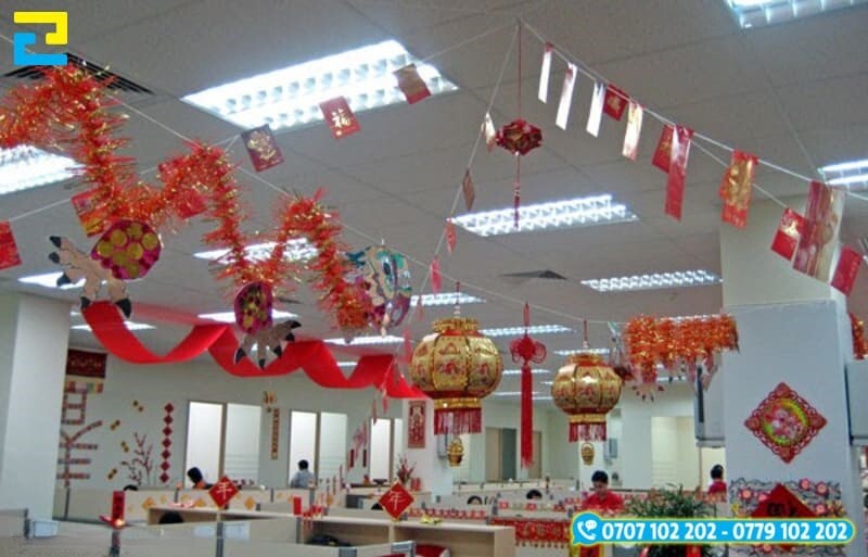 Trang Tri Van Phong Tet 1