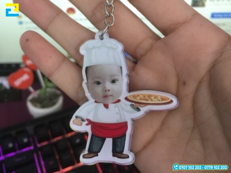 Goi Y Mot So Mau Thiet Ke Moc Khoa Chibi Be Cung