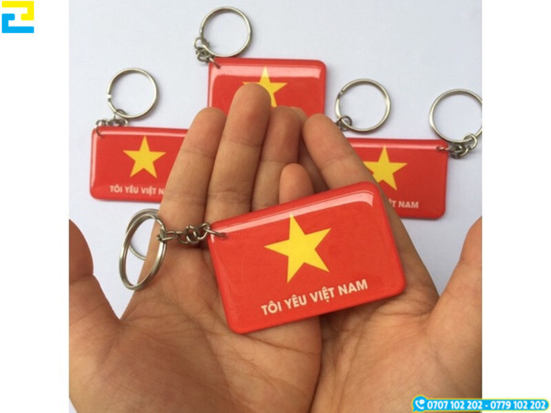 Moc Khoa In La Co Viet Nam Chat Lieu Mica