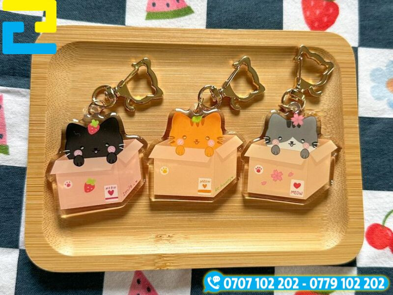 Moc Khoa Con Meo Chat Lieu Mica