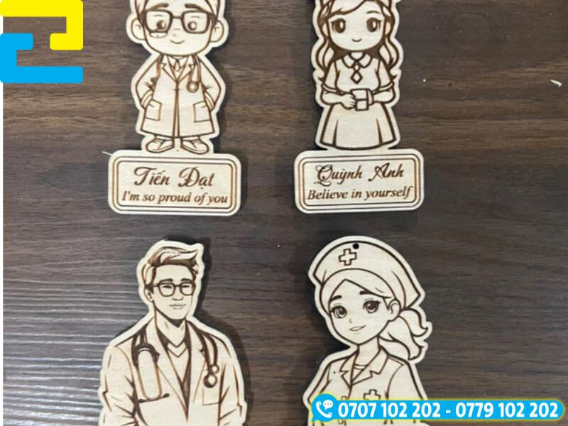 Moc Khoa In Ten Khac Laer