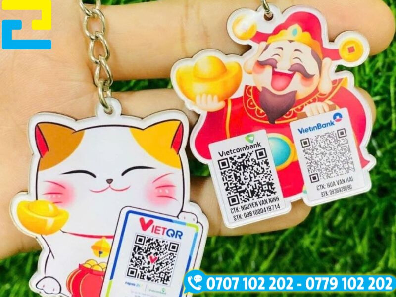 Móc khóa hình con mèo chất liệu mia in mã qr