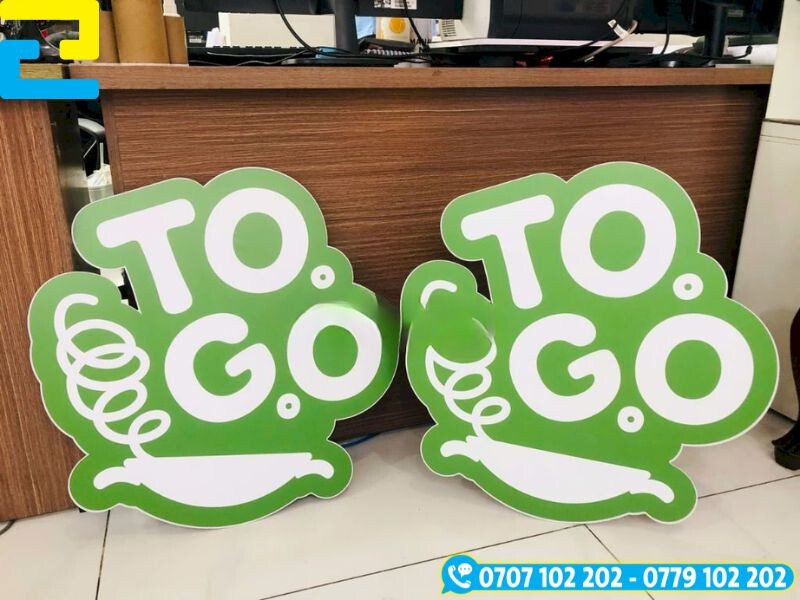 In mô hình quảng bá logo cho quán trên chất liệu PP bồi thêm Formex