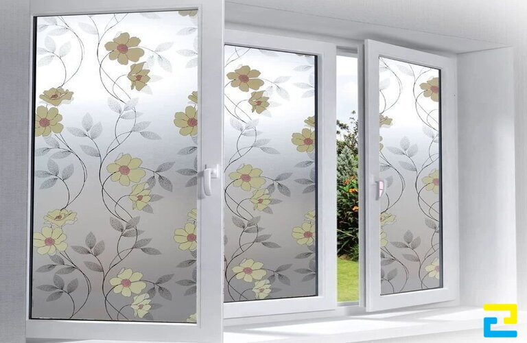 Mẫu Decal mờ hoa vàng tao nhã