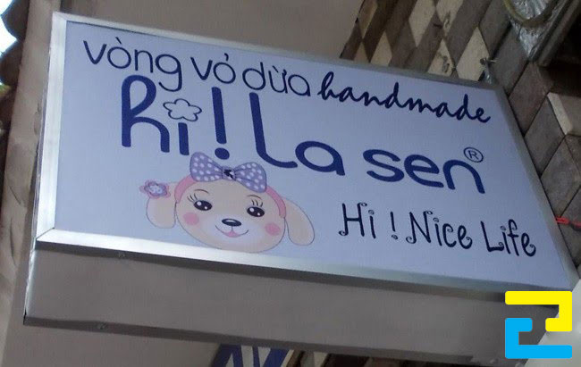 Biển Vẫy Quảng Cáo In Bạt Hiflex Có Kích Thước Nhỏ