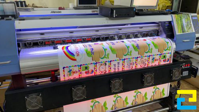 In Pp Dán Tường Bằng Máy In Kỹ Thuật Số