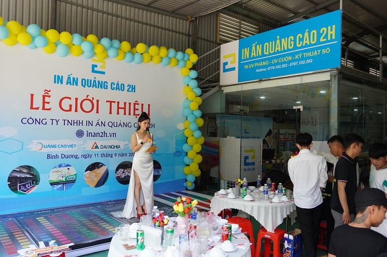 Anh Khai Truong In An Quang Cao 2h 9