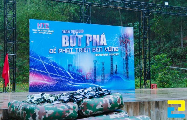 Backdrop team building