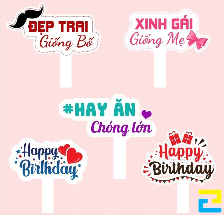 In Hashtag cầm tay mừng sinh nhật rất phổ biến hiện nay