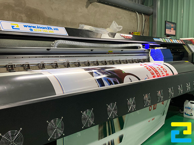 Xưởng in của Công Ty In Ấn Quảng Cáo 2H được đầu tư những loại máy móc in hiện đại