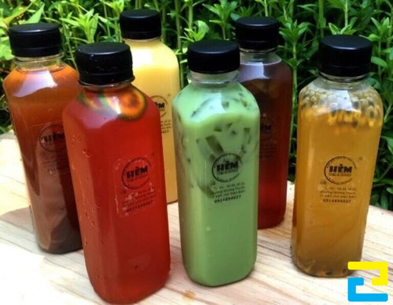 Mẫu logo Decal trong dán trên chai nước