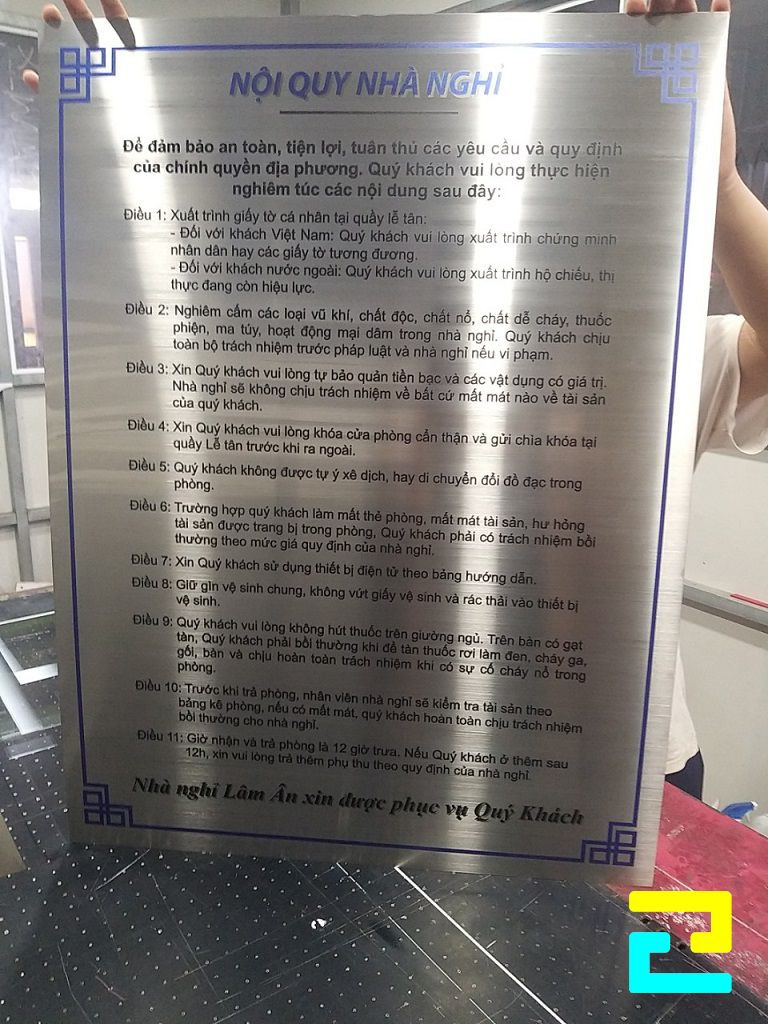 In Uv Phang Inox Compressed