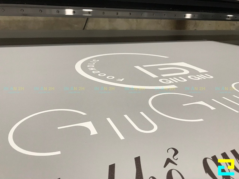 In Uv Phang Len Bat Xam 1 Compressed