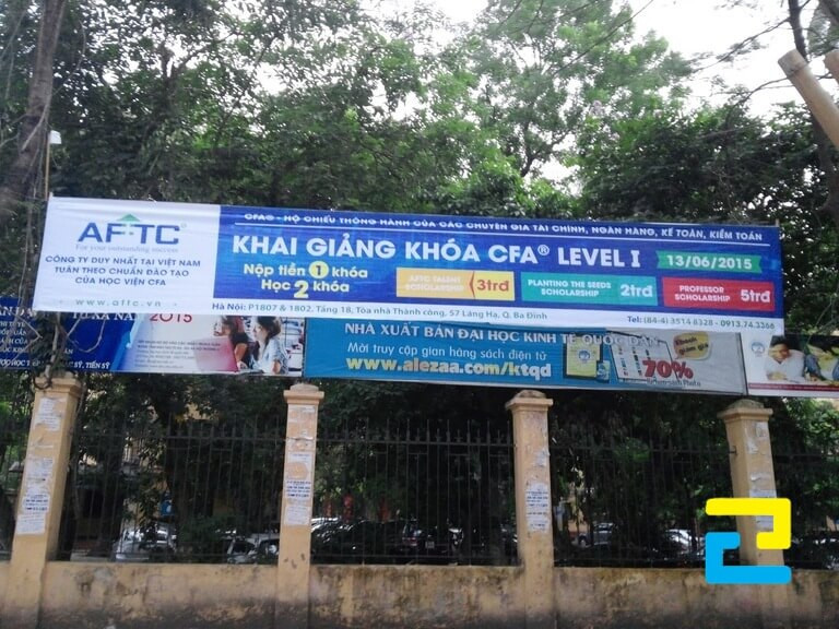 Mau Bang Ron Su Kien