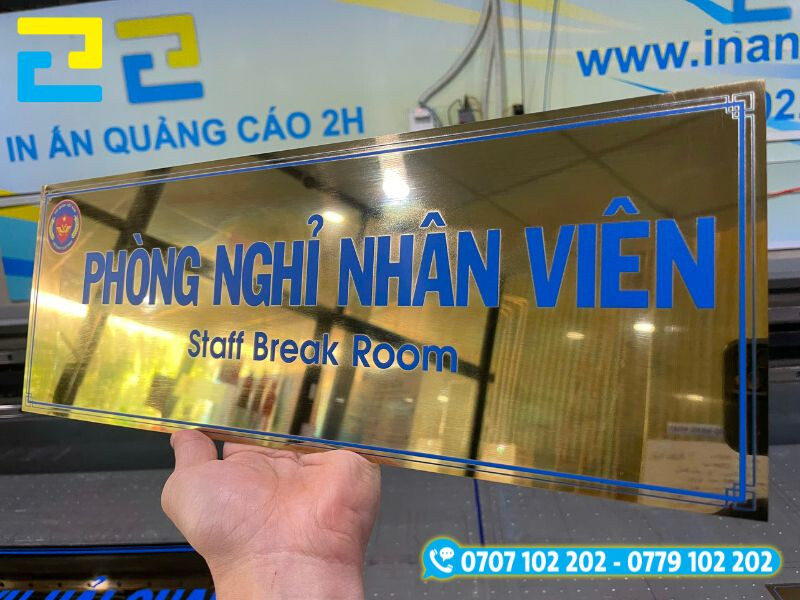 Biển tên phòng nghỉ nhân viên inox in uv